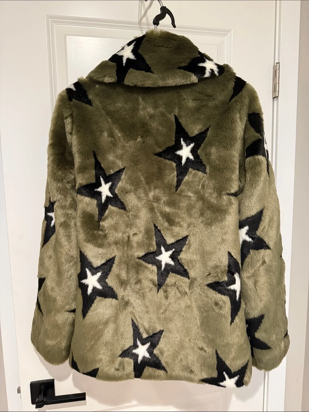Avec Les Filles Faux Fur Star Print Jacket